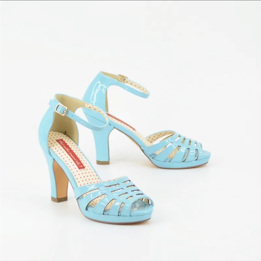 Vintage Style Blue Ankle Strap Heels Size 11 Pin-Up Retro